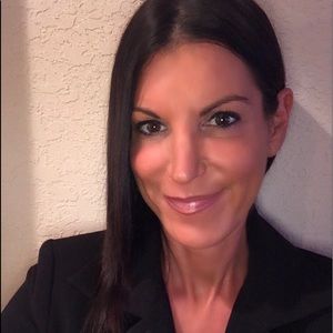 Meet your Posher, Sandi